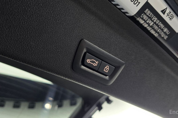 2022 BMW X6 с пробегом 35 886 км