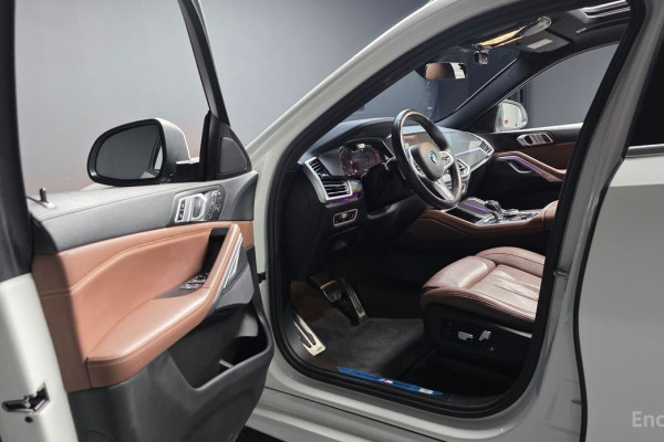 2022 BMW X6 с пробегом 60 212 км