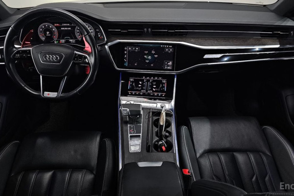 2020 Audi A7 с пробегом 63 183 км