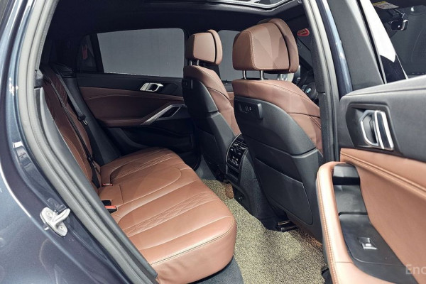 2022 BMW X6 с пробегом 26 829 км