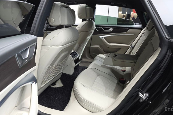 2022 Audi A7 с пробегом 21 079 км