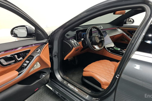 2022 Mercedes-Benz S-Класс с пробегом 63 008 км