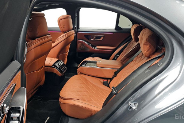 2022 Mercedes-Benz S-Класс с пробегом 63 008 км