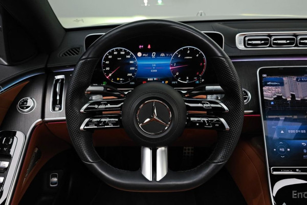 2022 Mercedes-Benz S-Класс с пробегом 63 008 км