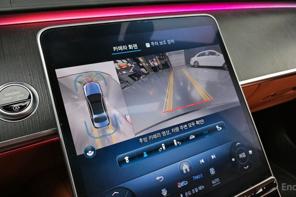 2022 Mercedes-Benz S-Класс с пробегом 63 008 км