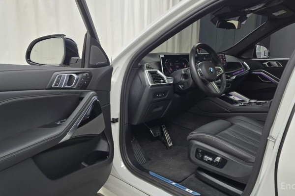 2025 BMW X6 с пробегом 5 578 км