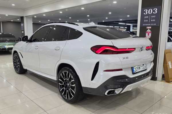 2025 BMW X6 с пробегом 6 967 км