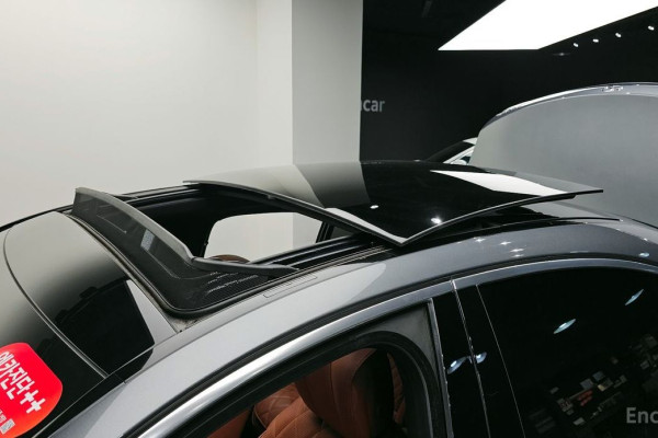 2022 Mercedes-Benz S-Класс с пробегом 63 008 км