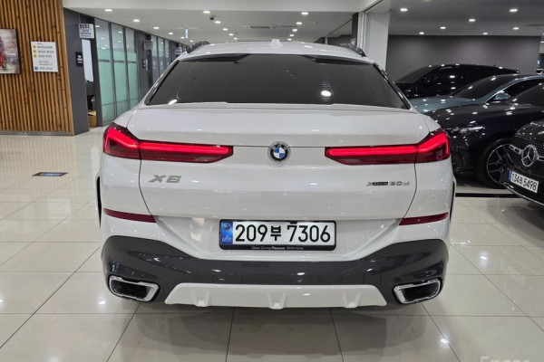 2025 BMW X6 с пробегом 6 967 км