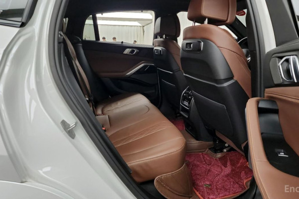 2025 BMW X6 с пробегом 11 069 км