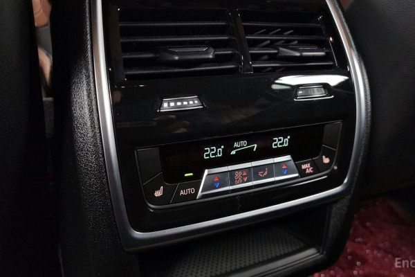 2025 BMW X6 с пробегом 11 069 км