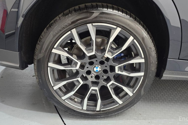 2025 BMW X6 с пробегом 6 700 км