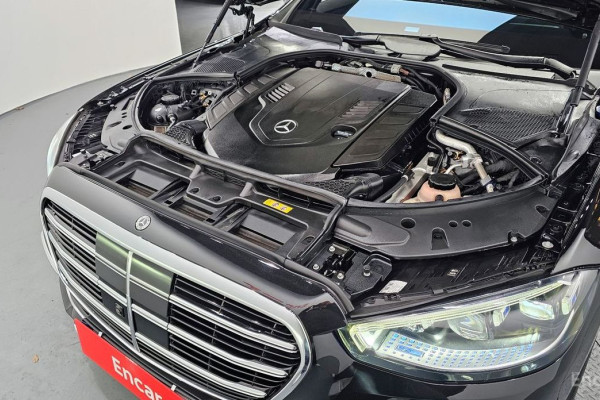 2022 Mercedes-Benz S-Класс с пробегом 61 979 км