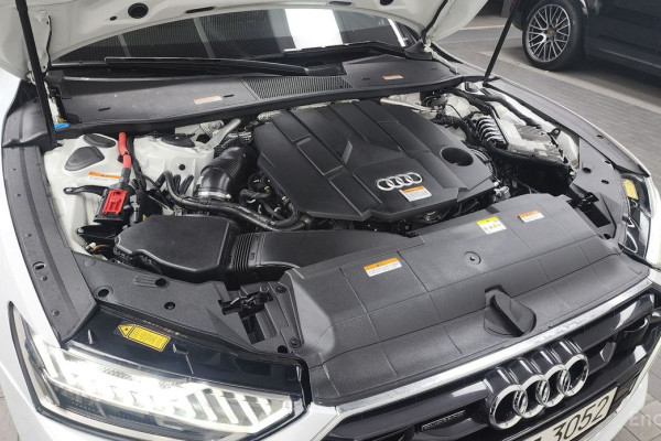 2022 Audi A7 с пробегом 43 501 км