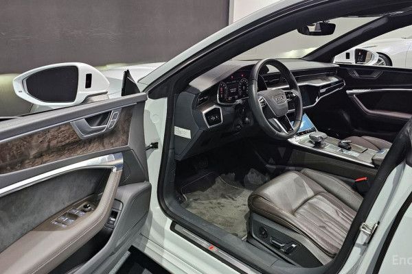 2020 Audi A7 с пробегом 40 210 км
