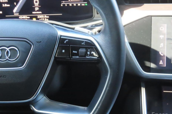 2022 Audi A7 с пробегом 43 476 км