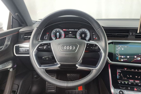 2022 Audi A7 с пробегом 43 501 км