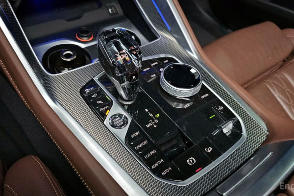 2022 BMW X6 с пробегом 19 481 км