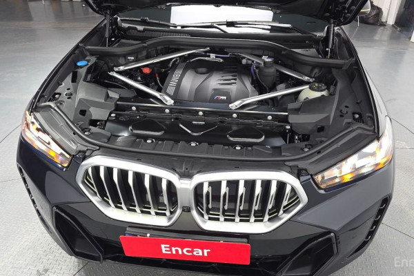 2025 BMW X6 с пробегом 7 900 км