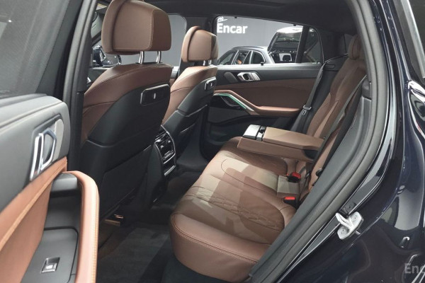 2025 BMW X6 с пробегом 7 900 км