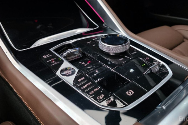 2025 BMW X6 с пробегом 8 578 км