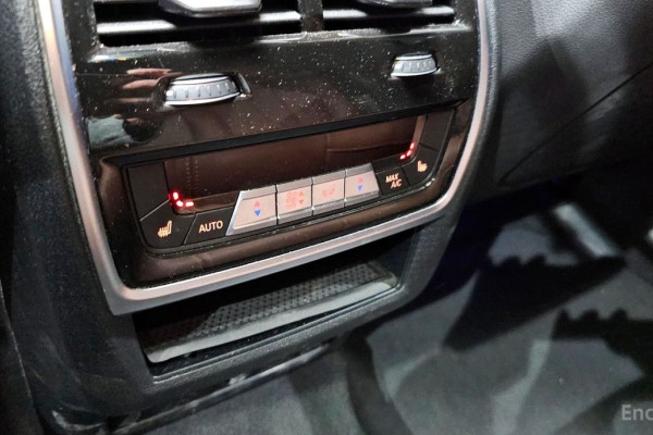 2022 BMW X6 с пробегом 19 481 км