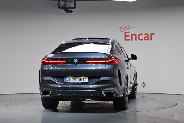 2022 BMW X6 с пробегом 34 250 км