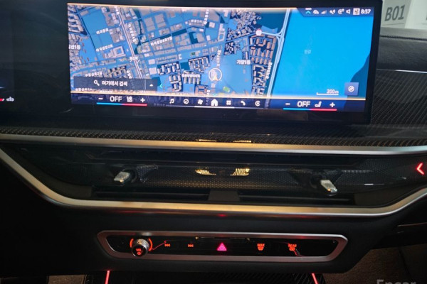 2025 BMW X7 с пробегом 6 300 км