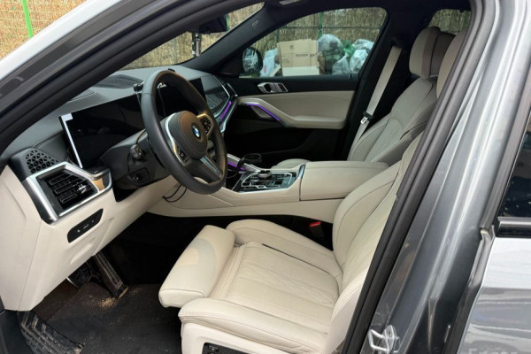 2025 BMW X6 с пробегом 5 000 км