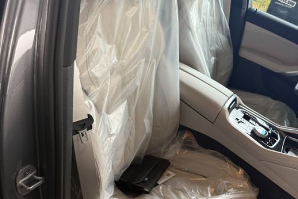 2025 BMW X6 с пробегом 5 000 км