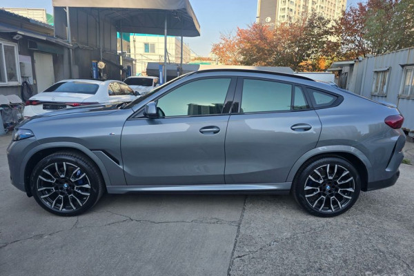 2025 BMW X6 с пробегом 5 000 км