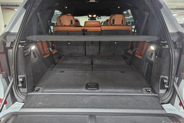 2025 BMW X7 с пробегом 6 300 км