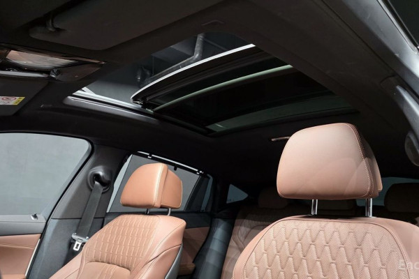 2025 BMW X6 с пробегом 8 578 км