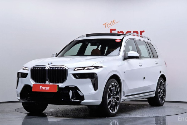 2024 BMW X7 с пробегом 4 421 км