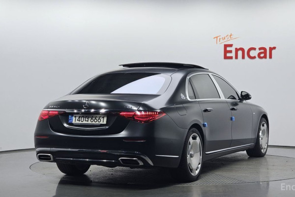 2022 Mercedes-Benz S-Класс с пробегом 72 429 км