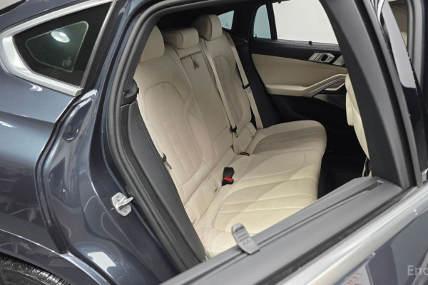 2022 BMW X6 с пробегом 39 049 км