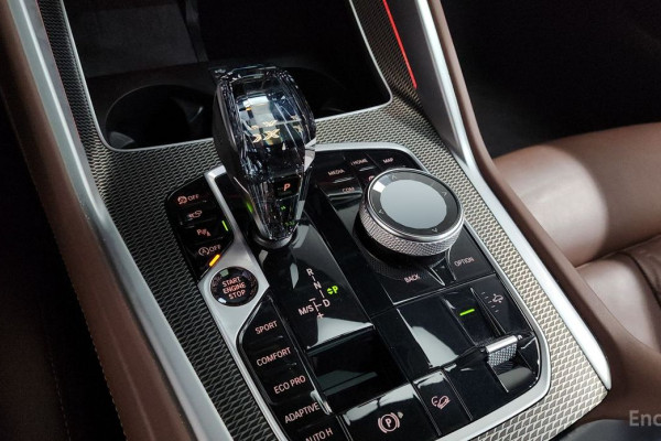 2022 BMW X6 с пробегом 38 645 км