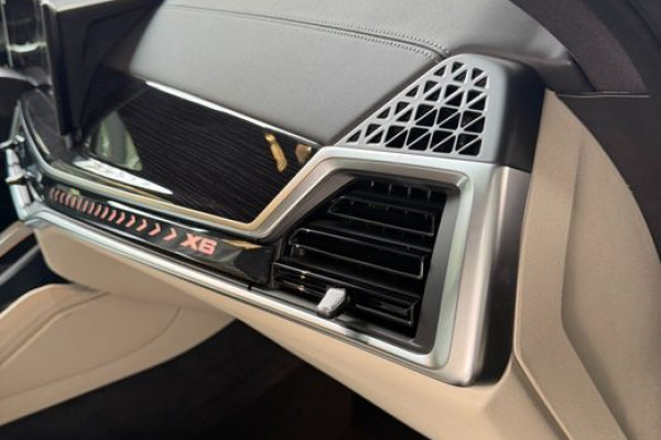 2025 BMW X6 с пробегом 5 000 км