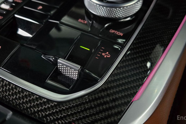 2025 BMW X7 с пробегом 14 636 км