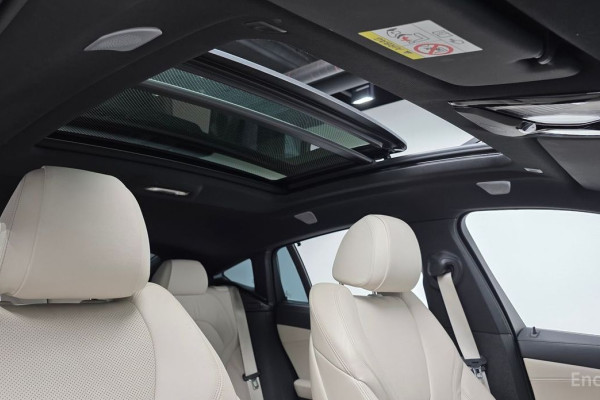 2022 BMW X6 с пробегом 39 049 км