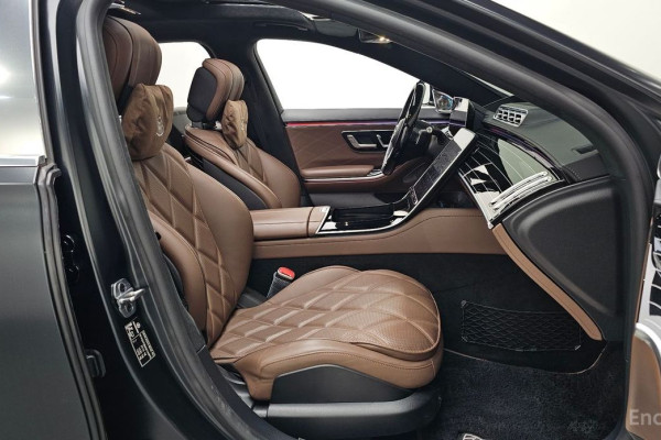 2022 Mercedes-Benz S-Класс с пробегом 72 429 км