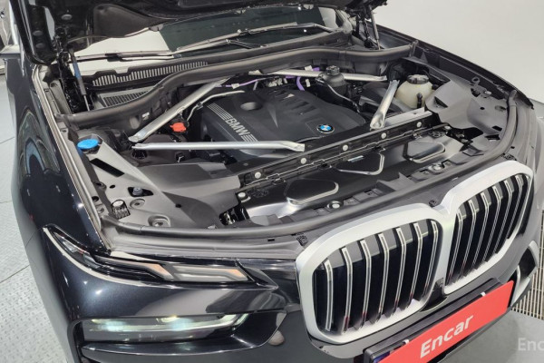 2024 BMW X7 с пробегом 15 205 км
