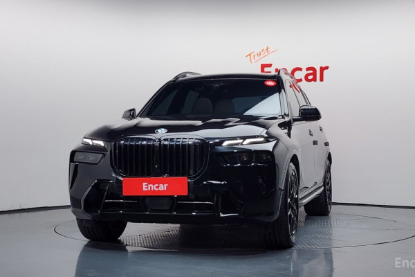 2025 BMW X7 с пробегом 20 087 км