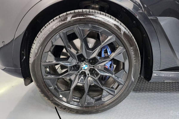 2025 BMW X7 с пробегом 20 087 км