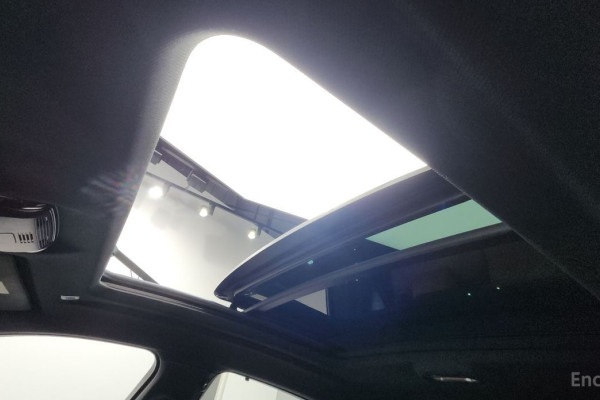 2022 BMW X6 с пробегом 38 645 км