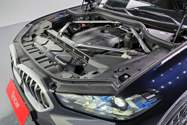 2025 BMW X6 с пробегом 10 557 км