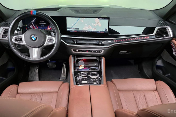 2025 BMW X6 с пробегом 10 557 км