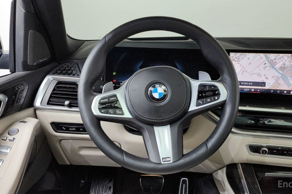 2025 BMW X7 с пробегом 20 087 км