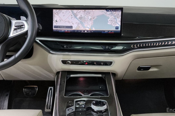 2025 BMW X7 с пробегом 20 087 км