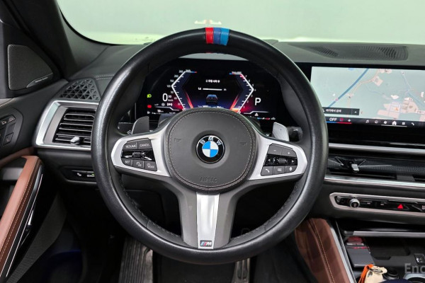 2025 BMW X6 с пробегом 10 557 км